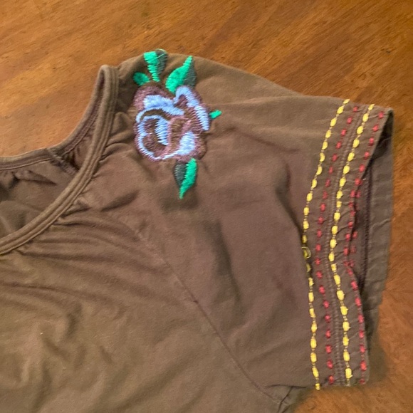 Johnny Was Brown Floral Top - Picture 3 of 7